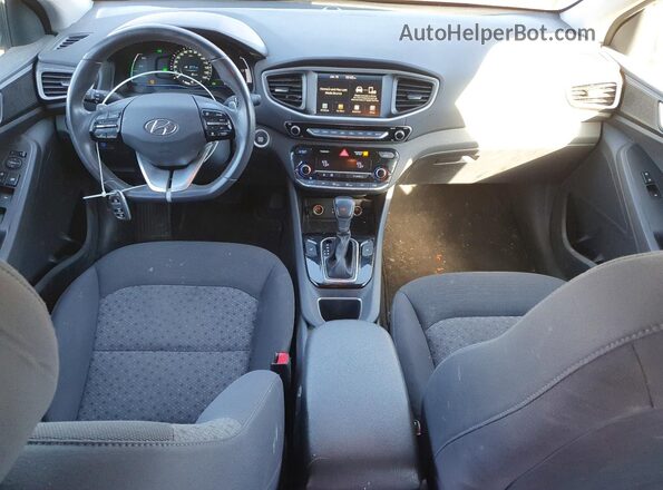 KMHC75LC2JU063800 2018 HYUNDAI IONIQ Black Widok deski rozdzielczej