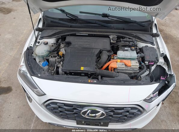 KMHC75LC7LU190125 2020 HYUNDAI IONIQ HYBRID White Вид ззаду