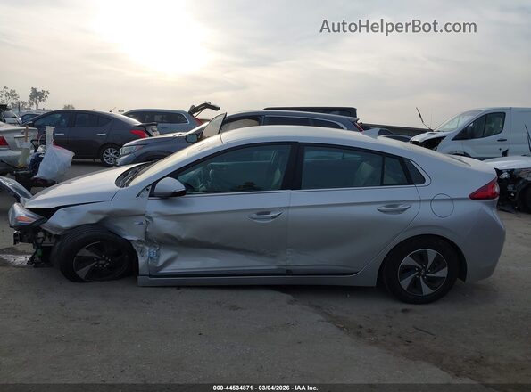 KMHC75LC9JU065818 2018 HYUNDAI IONIQ HYBRID Silver Widok wnętrza 360 stopni