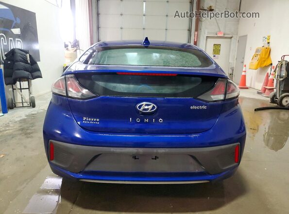 KMHC75LJ6MU079100 2021 HYUNDAI IONIQ Синий Вид салона спереди