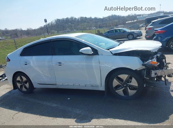 KMHC85LC0NU277882 2022 HYUNDAI IONIQ HYBRID Белый Панорамный вид салона 360°