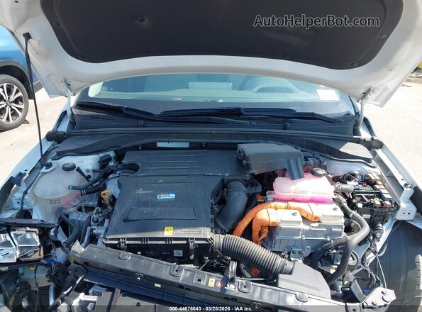KMHC85LC0NU277882 2022 HYUNDAI IONIQ HYBRID Белый Вид сзади