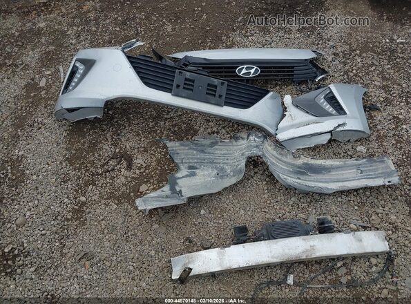 KMHC85LC3JU075094 2018 HYUNDAI IONIQ HYBRID Silver Սարքավորումների վահանակի տեսք