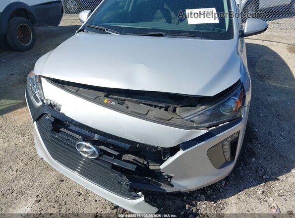 KMHC85LCXJU083855 2018 HYUNDAI IONIQ HYBRID Silver Вид спереду
