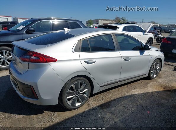 KMHC85LCXJU083855 2018 HYUNDAI IONIQ HYBRID Silver Задня права чверть