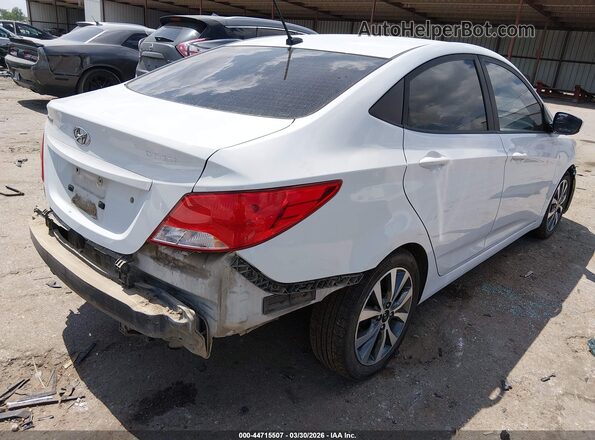 KMHCT4AE7HU372120 2017 HYUNDAI ACCENT Белый Задняя правая четверть
