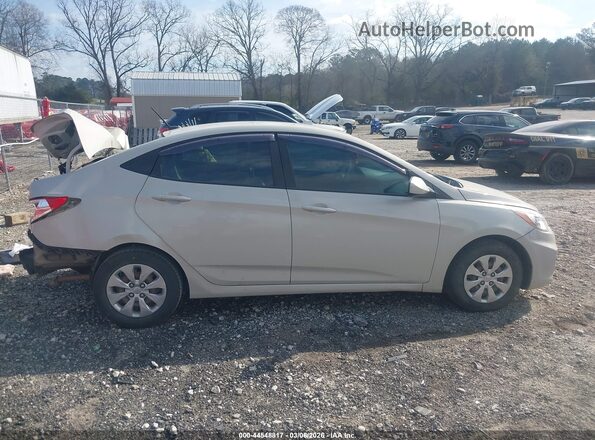KMHCT4AEXGU147799 2016 HYUNDAI ACCENT White უკანა სალონის ხედი
