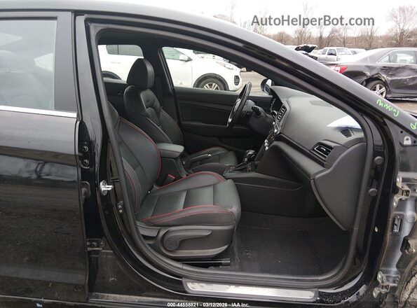 KMHD04LB2KU818682 2019 HYUNDAI ELANTRA Black Вид салону спереду