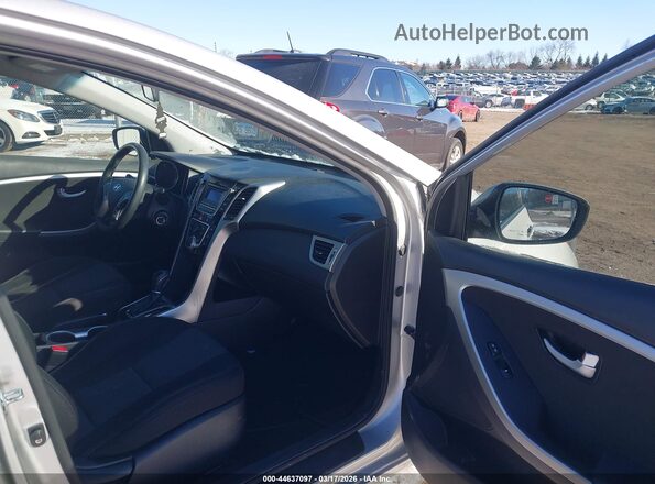 KMHD35LH5GU270072 2016 HYUNDAI ELANTRA GT Silver Widok wnętrza z przodu