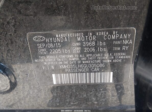 KMHD35LH6GU305086 2016 HYUNDAI ELANTRA GT Black Widok komory silnika