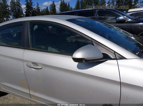 KMHD74LF1KU855284 2019 HYUNDAI ELANTRA Silver Rear interior view