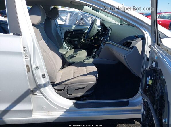 KMHD74LF2KU861577 2019 HYUNDAI ELANTRA Silver Front interior view