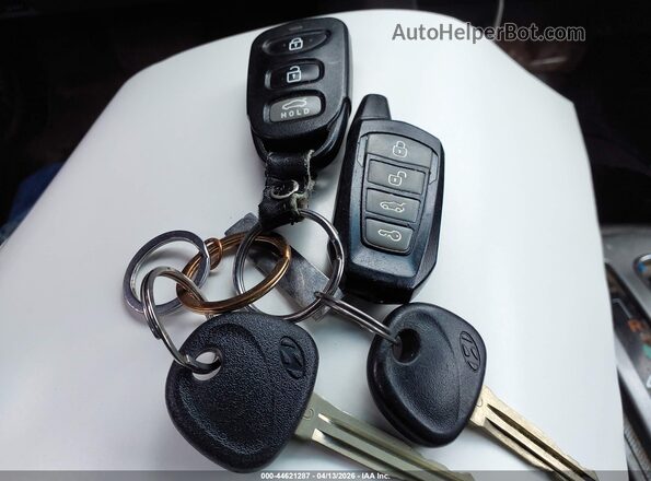KMHD74LF5HU329894 2017 HYUNDAI ELANTRA Черный Вид панели приборов