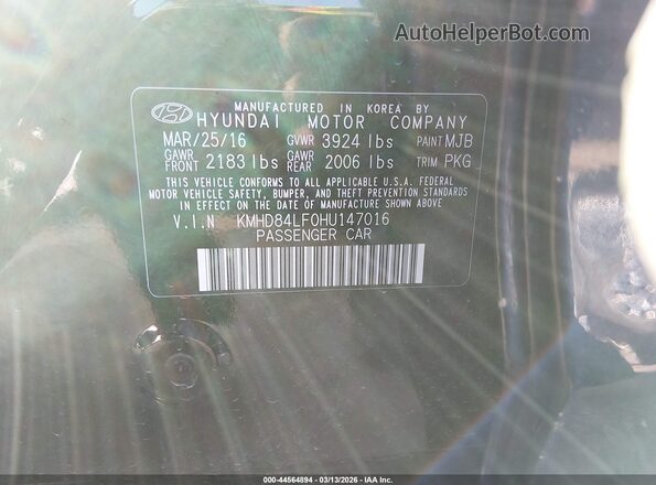 KMHD84LF0HU147016 2017 HYUNDAI ELANTRA Black ძრავის განყოფილების ხედი