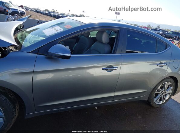 KMHD84LF3HU313254 2017 HYUNDAI ELANTRA Silver უკანა სალონის ხედი