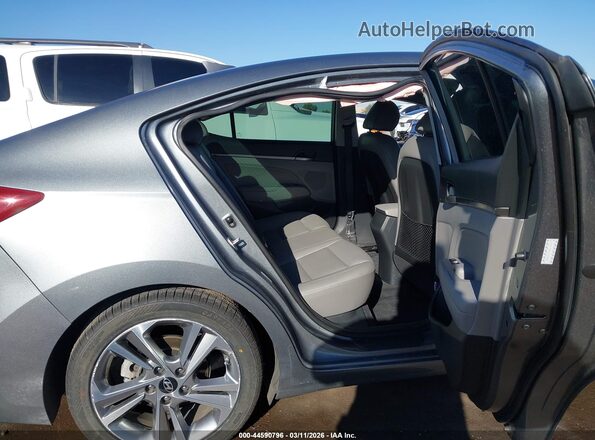 KMHD84LF3HU313254 2017 HYUNDAI ELANTRA Silver VIN კოდის სტიკერის ხედი