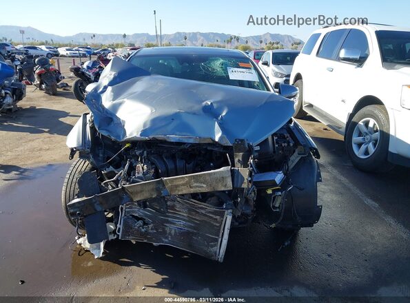 KMHD84LF3HU313254 2017 HYUNDAI ELANTRA Silver წინა პანელის ხედი