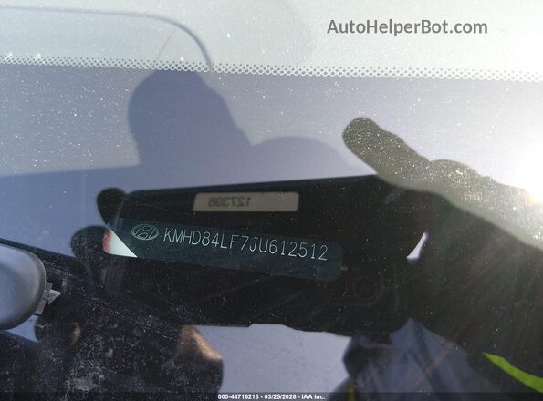 KMHD84LF7JU612512 2018 HYUNDAI ELANTRA Blue Engine compartment view