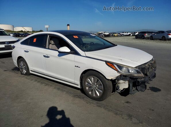 KMHE24L17HA058099 2017 HYUNDAI SONATA White 