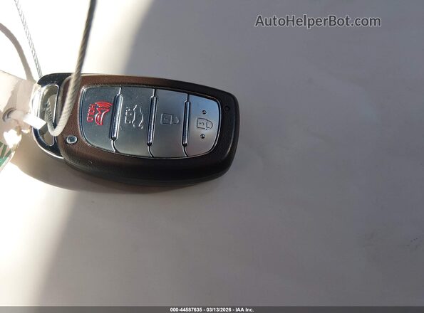 KMHE24L19GA040976 2016 HYUNDAI SONATA HYBRID Красный Вид панели приборов