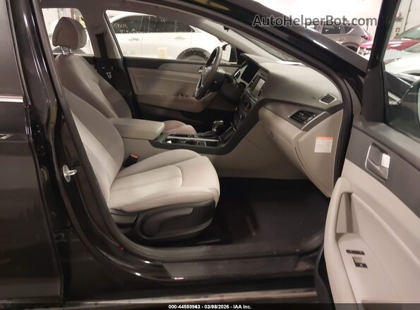 KMHE24L31HA066541 2017 HYUNDAI SONATA HYBRID Black Սալոնի դիմացի տեսք