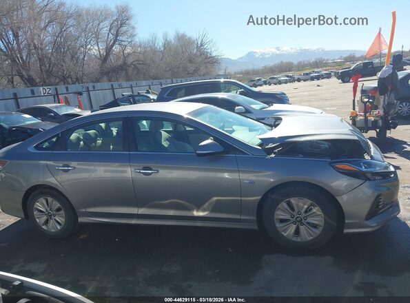 KMHE24L38KA084526 2019 HYUNDAI SONATA HYBRID Silver ხელსაწყოთა პანელის ხედი