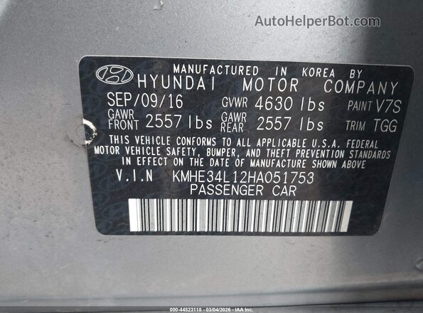 KMHE34L12HA051753 2017 HYUNDAI SONATA HYBRID Silver Engine compartment view