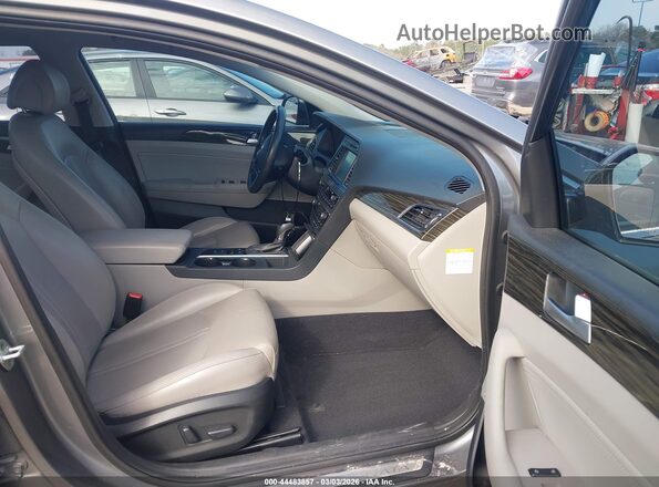 KMHE34L36HA068816 2017 HYUNDAI SONATA HYBRID Gray Front interior view