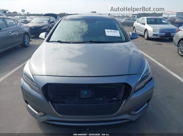 KMHE34L36HA068816 2017 HYUNDAI SONATA HYBRID Gray Rear interior view