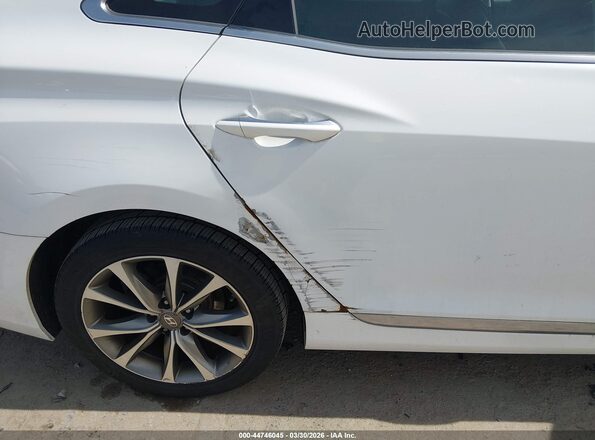 KMHFG4JG2HA574688 2017 HYUNDAI AZERA White Vista frontal