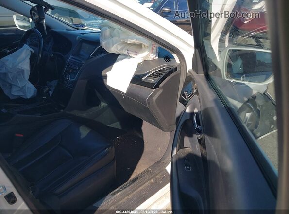 KMHFG4JGXGA509750 2016 HYUNDAI AZERA White 