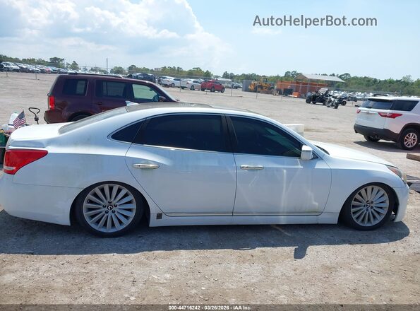 KMHGH4JH2GU103552 2016 HYUNDAI EQUUS White Սալոնի հետևի տեսք