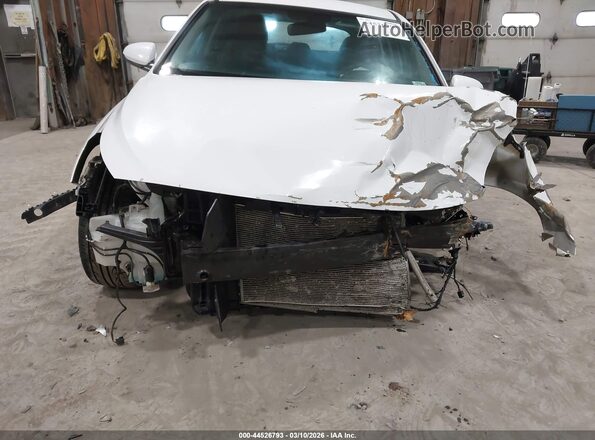KMHH35LE5LU140469 2020 HYUNDAI ELANTRA GT White Front view