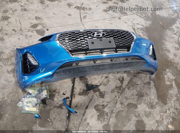 KMHH55LC2JU047592 2018 HYUNDAI ELANTRA GT Blue Instrument cluster view