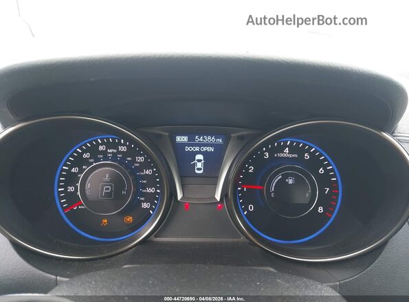 KMHHT6KJ7GU134795 2016 HYUNDAI GENESIS White Вид задніх сидінь