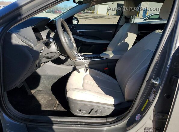 KMHL14JA7NA246100 2022 HYUNDAI SONATA Gray Вид салону спереду