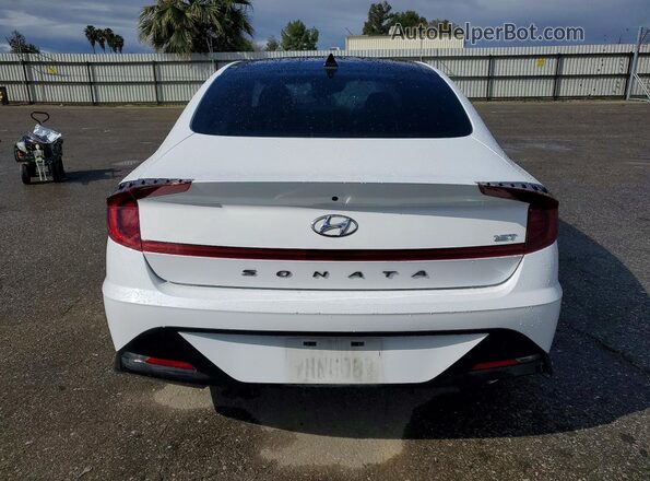 KMHL44J21PA328486 2023 HYUNDAI SONATA White Вид ззаду