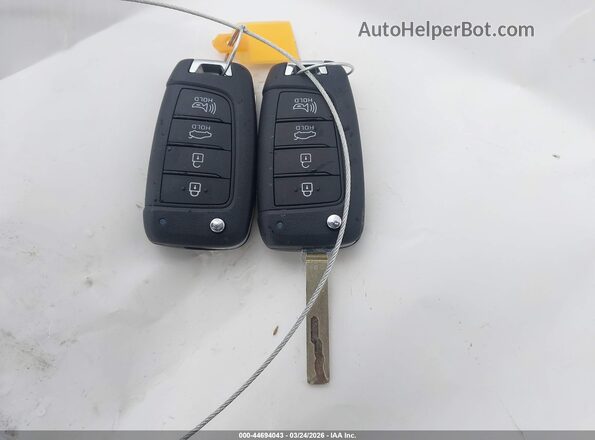 KMHLL4DG3TU157601 2026 HYUNDAI ELANTRA Серебряный Вид панели приборов