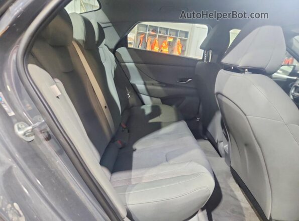 KMHLL4DG6RU636443 2024 HYUNDAI ELANTRA Gray Vista de los asientos traseros