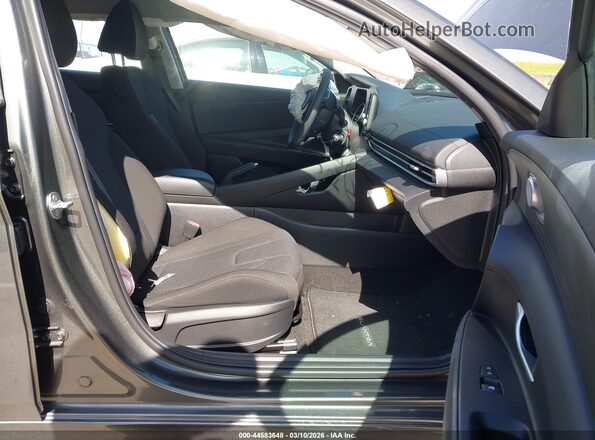 KMHLL4DG7RU776663 2024 HYUNDAI ELANTRA Gray წინა სალონის ხედი