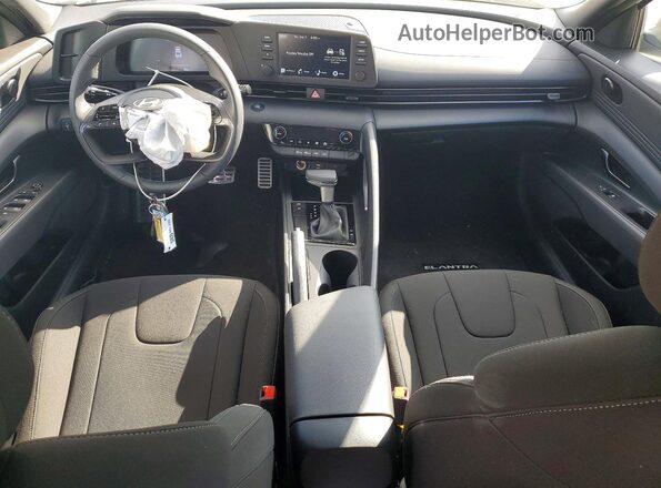 KMHLM4DG2TU103803 2026 HYUNDAI ELANTRA Белый Вид панели приборов