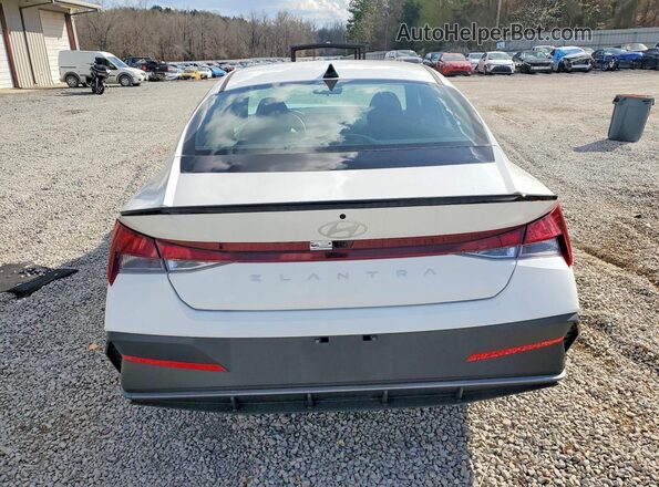 KMHLM4DG2TU103803 2026 HYUNDAI ELANTRA Белый Вид сзади