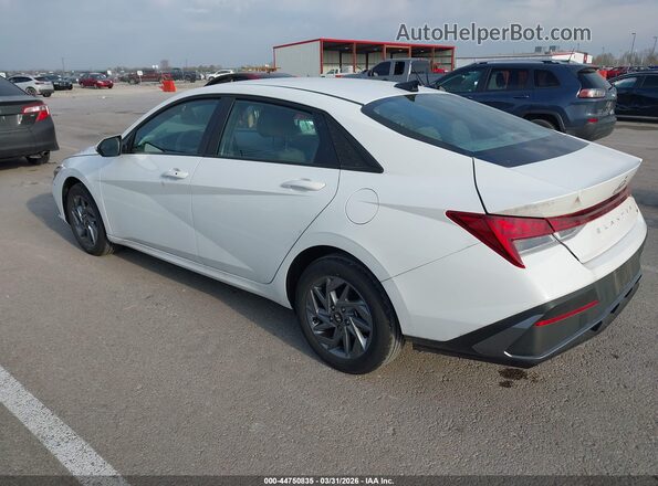 KMHLM4DJ8RU116768 2024 HYUNDAI ELANTRA HYBRID White 