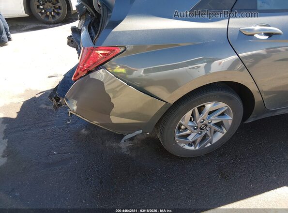 KMHLM4DJ3SU131913 2025 HYUNDAI ELANTRA HYBRID Gray Front view