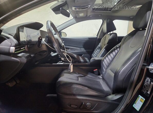 KMHLP4AG0PU521763 2023 HYUNDAI ELANTRA Black 