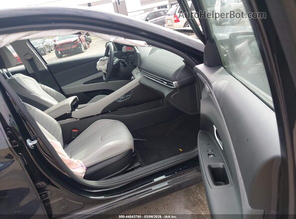 KMHLP4DG0SU059452 2025 HYUNDAI ELANTRA Black Widok wnętrza z przodu