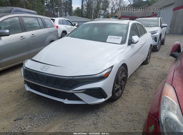 KMHLP4DG3SU888810 2025 HYUNDAI ELANTRA White Առջևի ձախ երեք քառորդ տեսարան