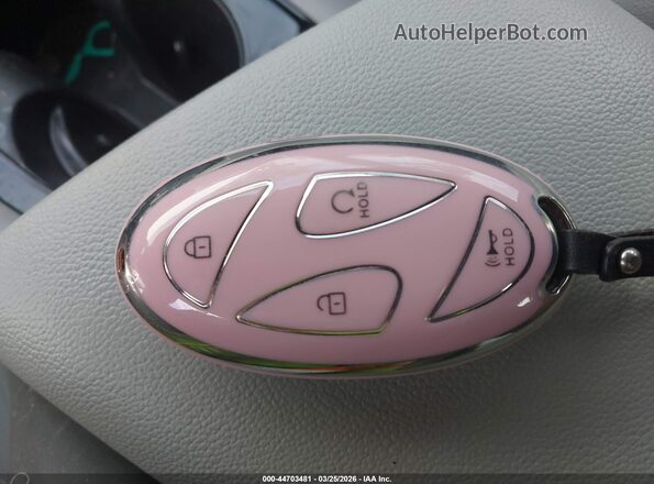 KMHLP4DG3SU888810 2025 HYUNDAI ELANTRA White Առջևի վահանակի տեսք