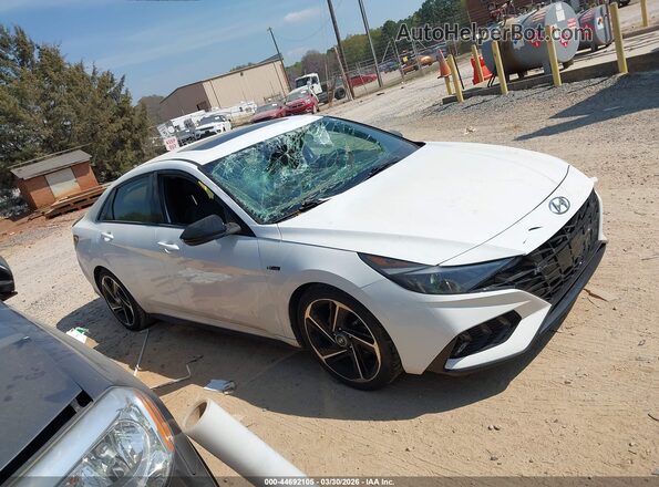 KMHLR4AF1MU117335 2021 HYUNDAI ELANTRA White Սալոնի հետևի տեսք