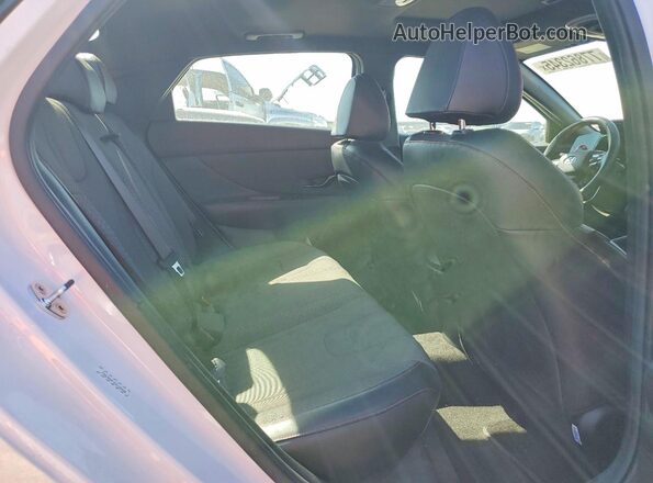 KMHLR4AF2MU146648 2021 HYUNDAI ELANTRA Белый Вид задних сидений